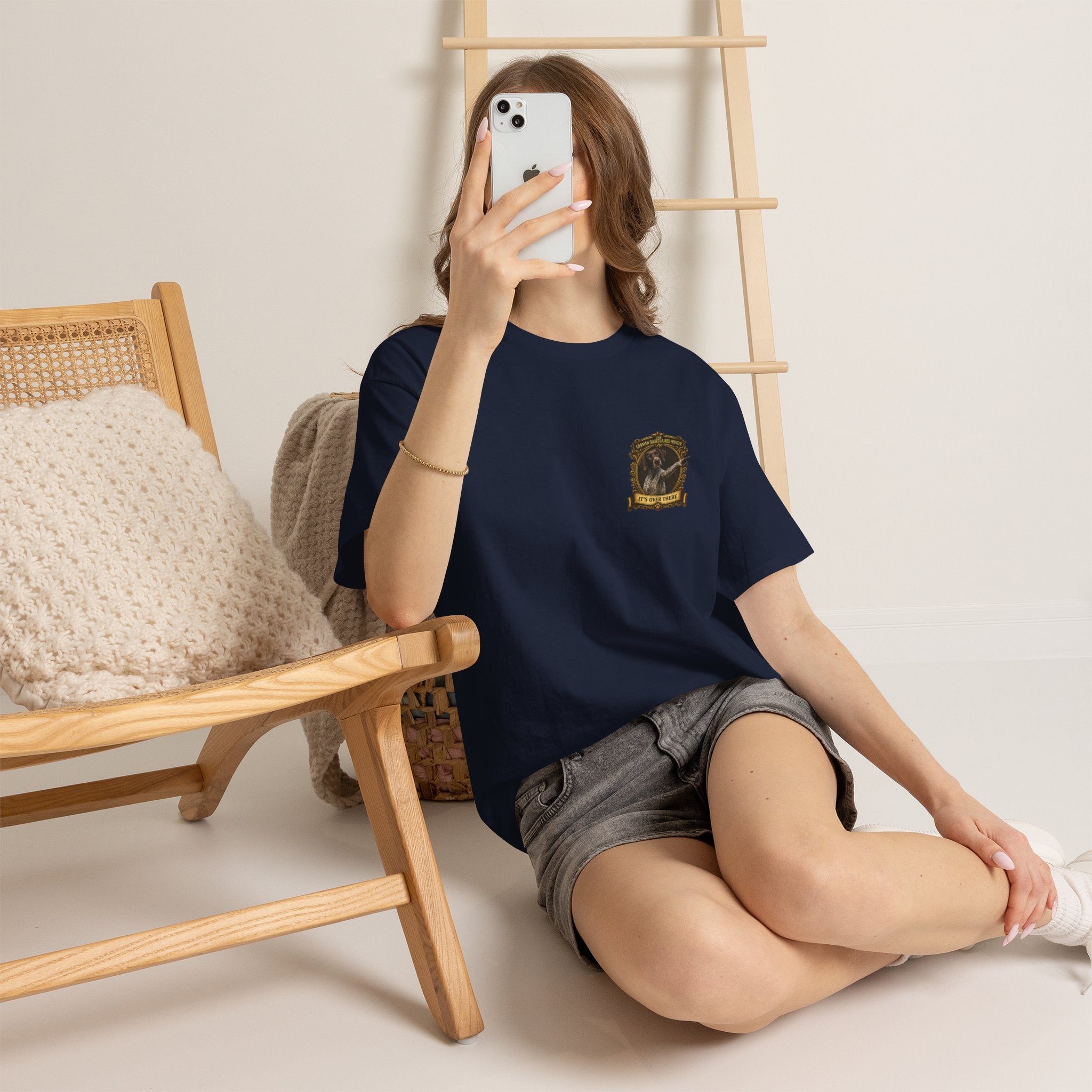 German Shorthaired Pointer 'It's Over There' T-Shirt