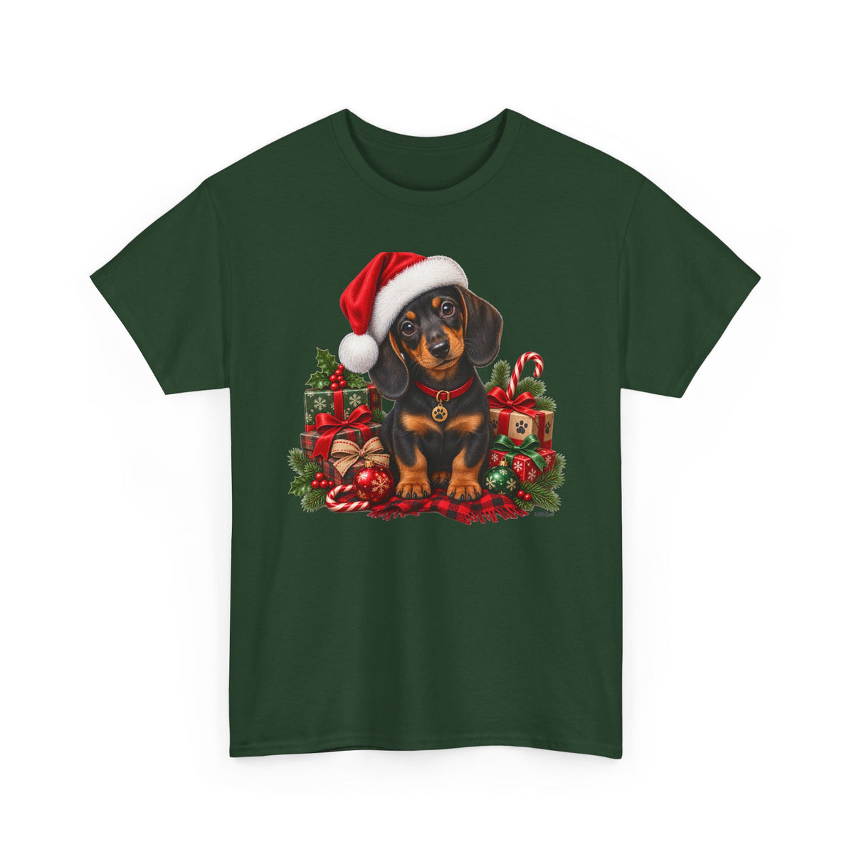Christmas Dachshund T-Shirt – Cute Puppy in Santa Hat Holiday Tee