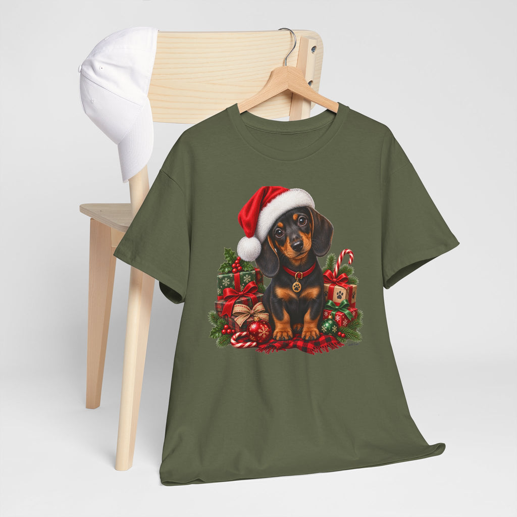 Christmas Dachshund T-Shirt – Cute Puppy in Santa Hat Holiday Tee