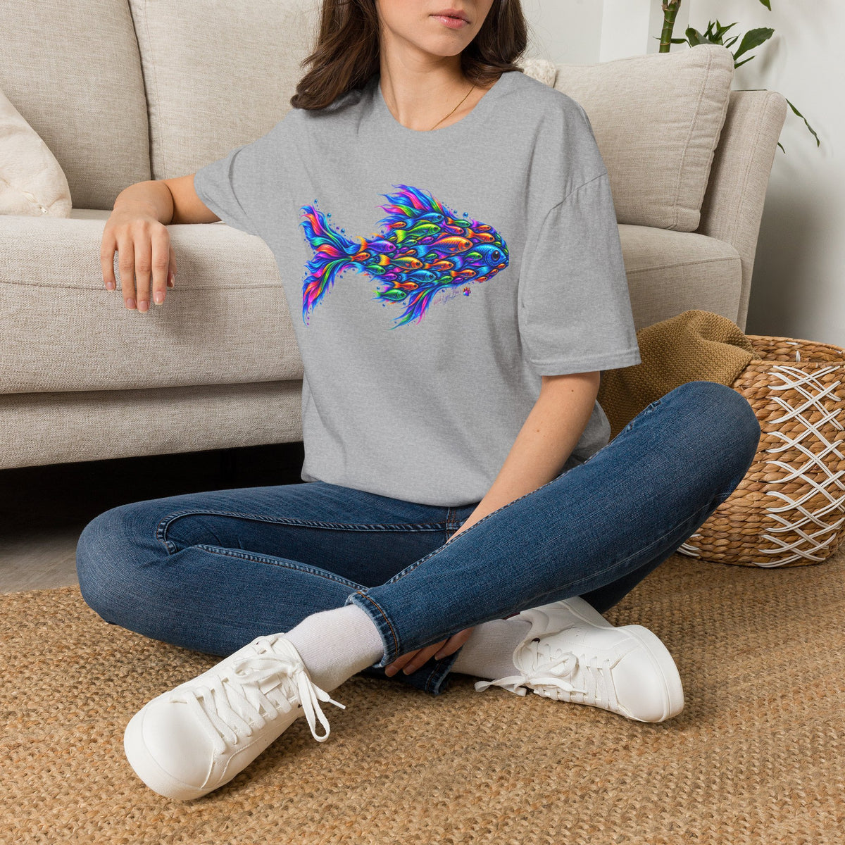 Colorful Fish Graphic T-Shirt — Vibrant Psychedelic Aquarium Art Tee